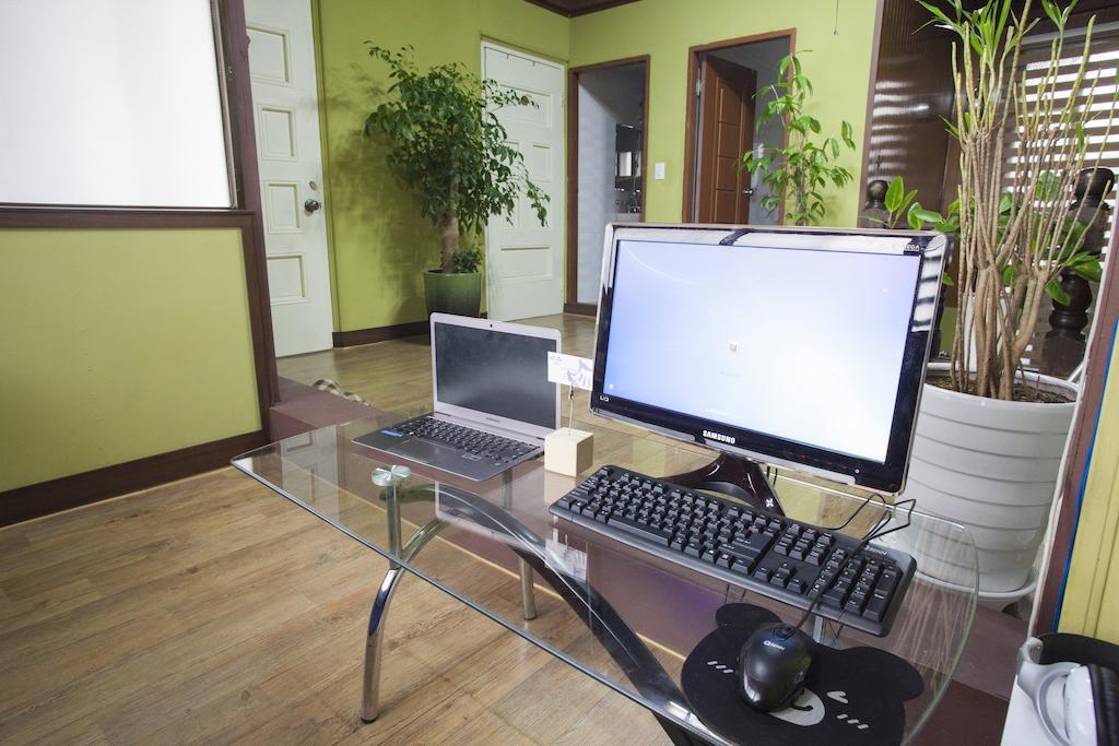 Icos Guesthouse 2 For Female Seoul Exterior foto